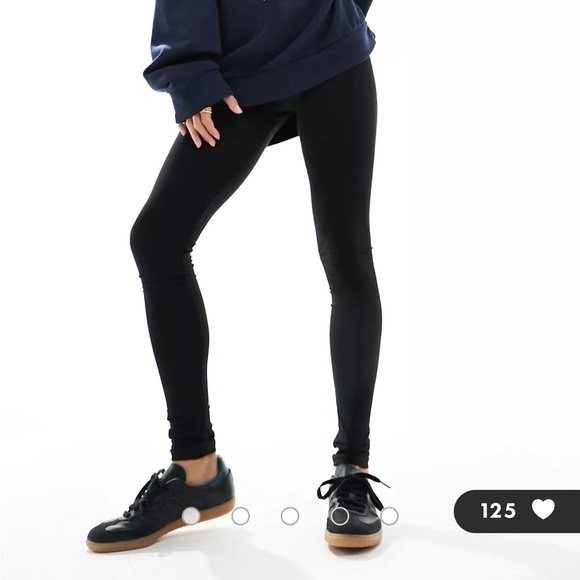 Pieces Petite high waisted leggings in black - Picture 1 of 4